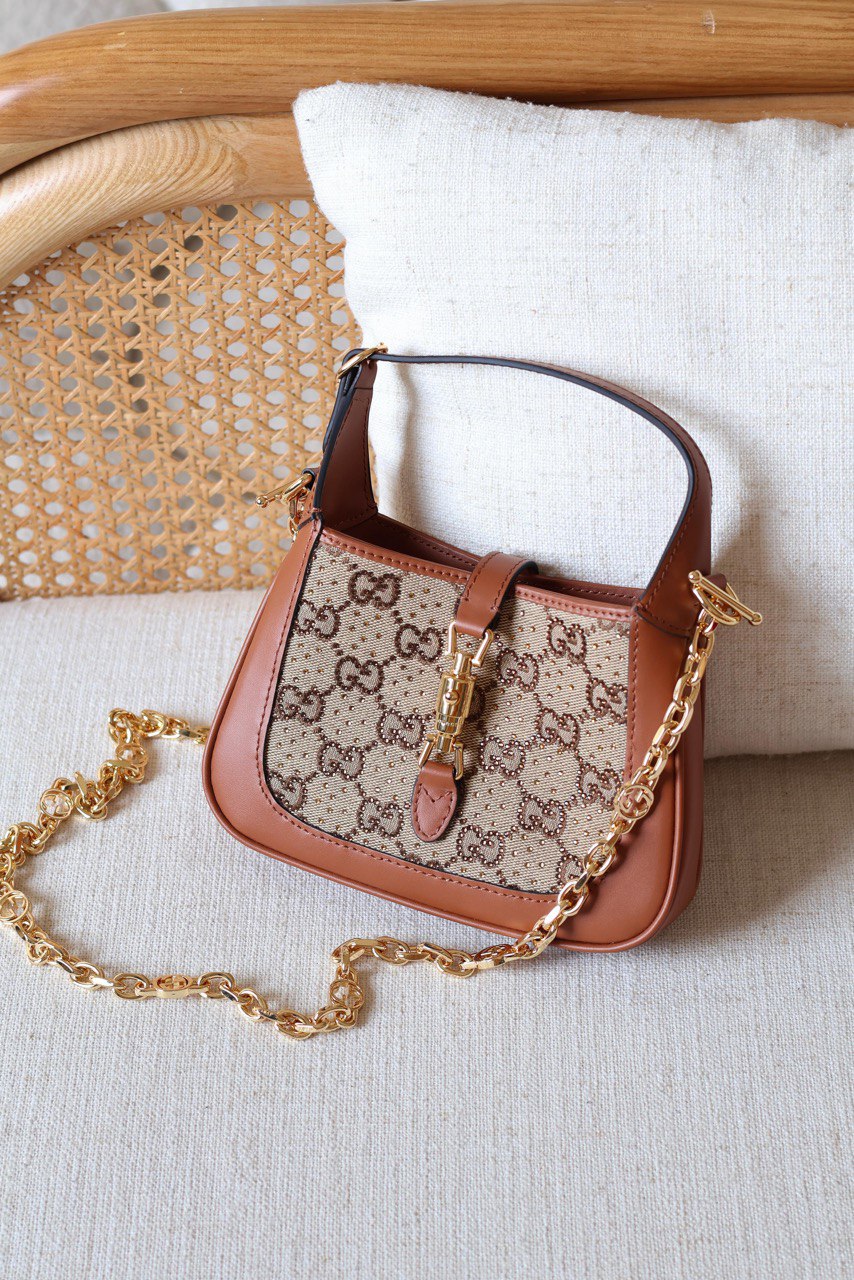 Gucci Jackie 1961 Mini GG Canvas & Patent Leather Shoulder Bag