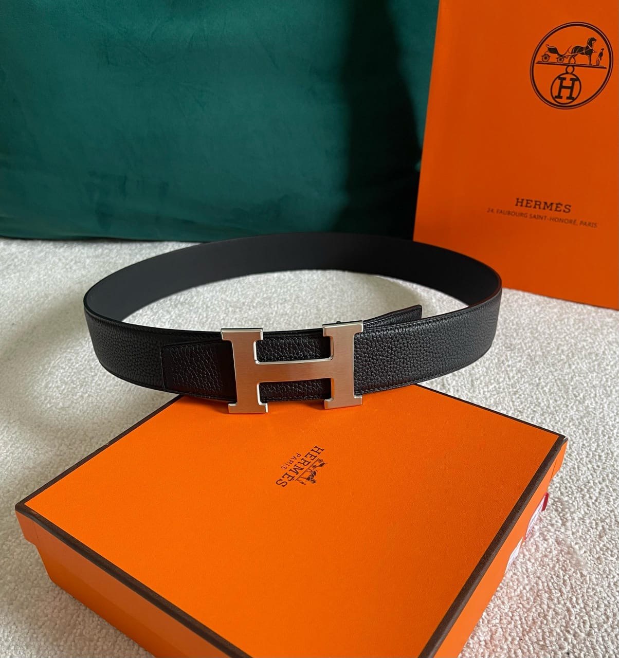 Hermès Reversible H Belt – Togo Leather Strap with Iconic H Buckle