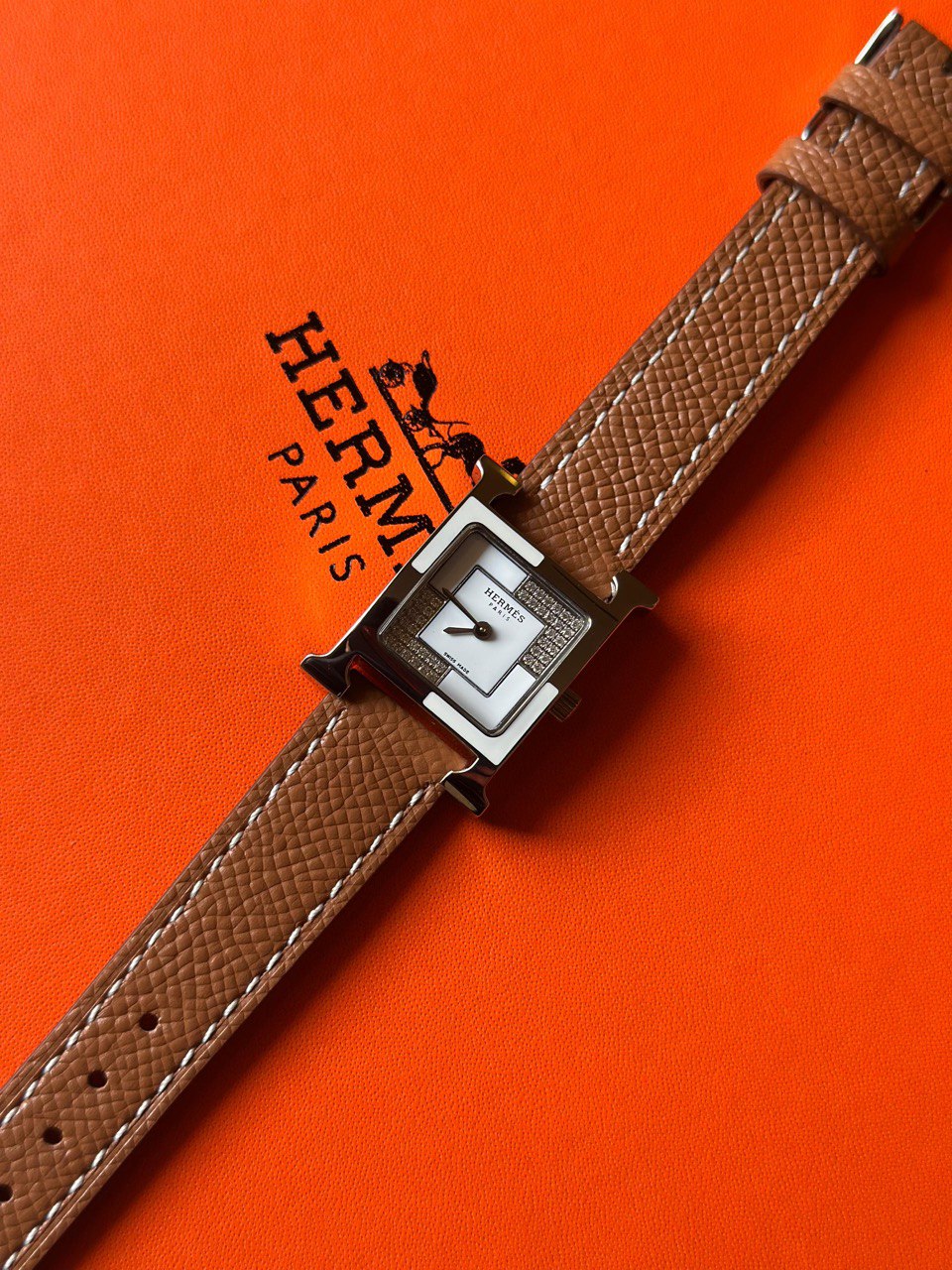 Hermès Heure H Mini Diamond White Dial Leather Strap Watch