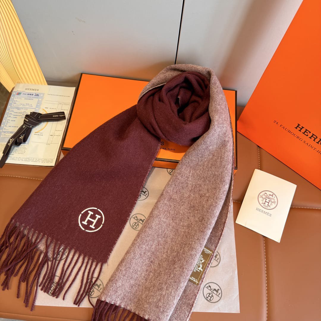 Hermès Double Face Cashmere Scarf – Reversible Signature H Logo