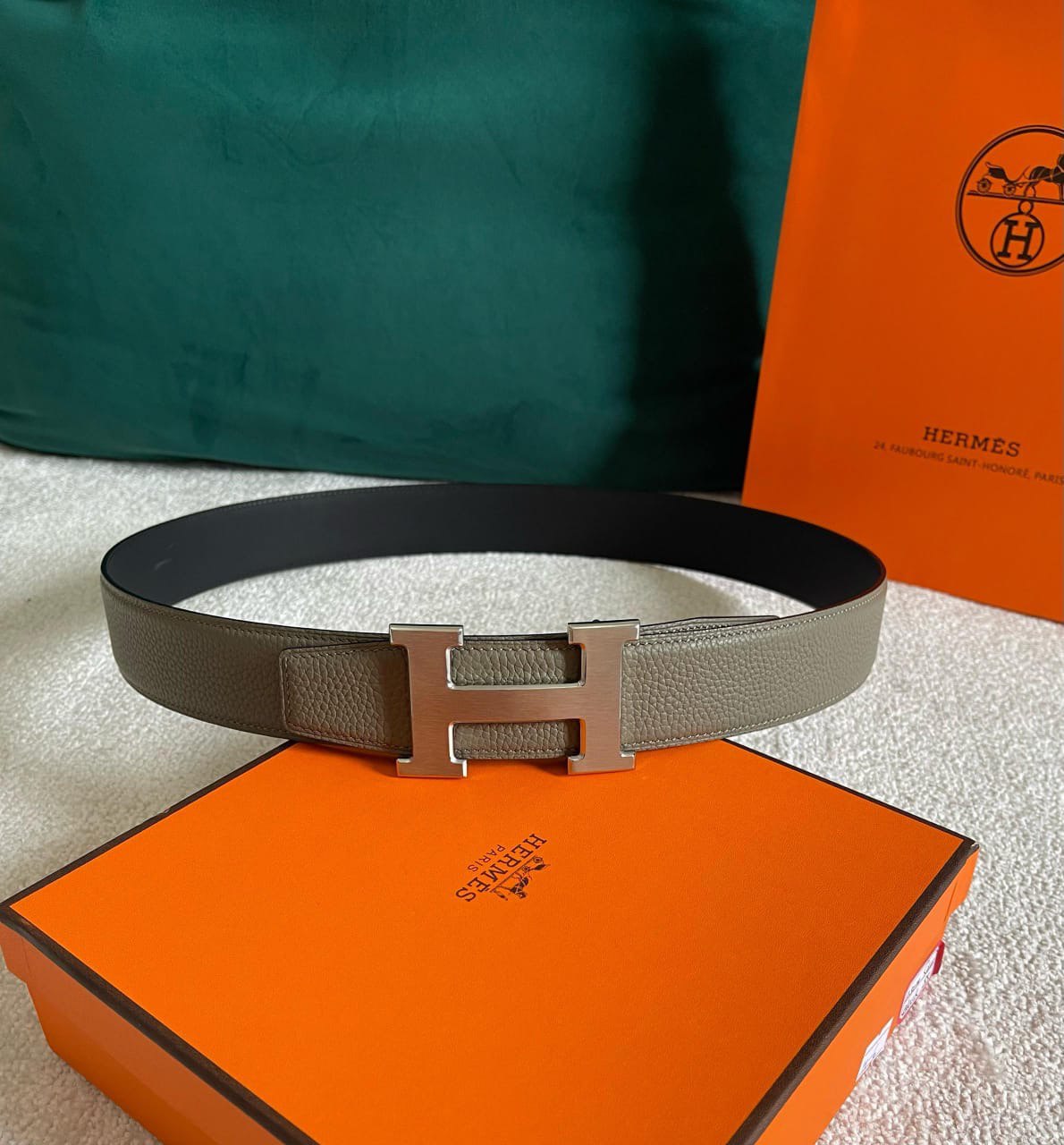 Hermès Reversible H Belt – Togo Leather Strap with Iconic H Buckle
