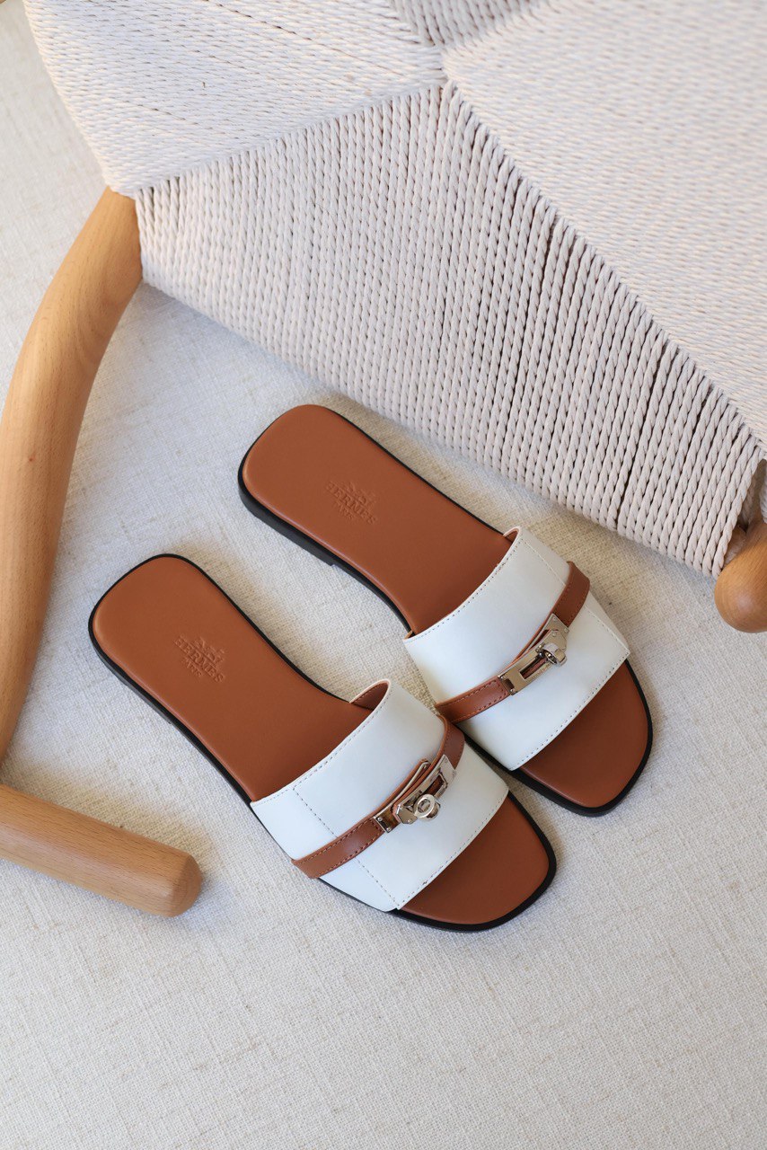 Hermès Giulia Sandal