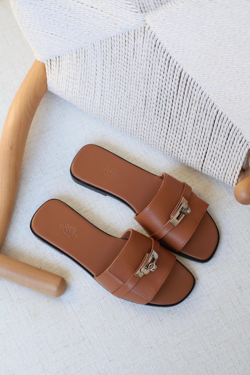 Hermès Giulia Sandal