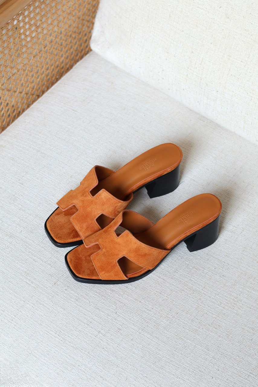 Hermès Helia 60 Sandal