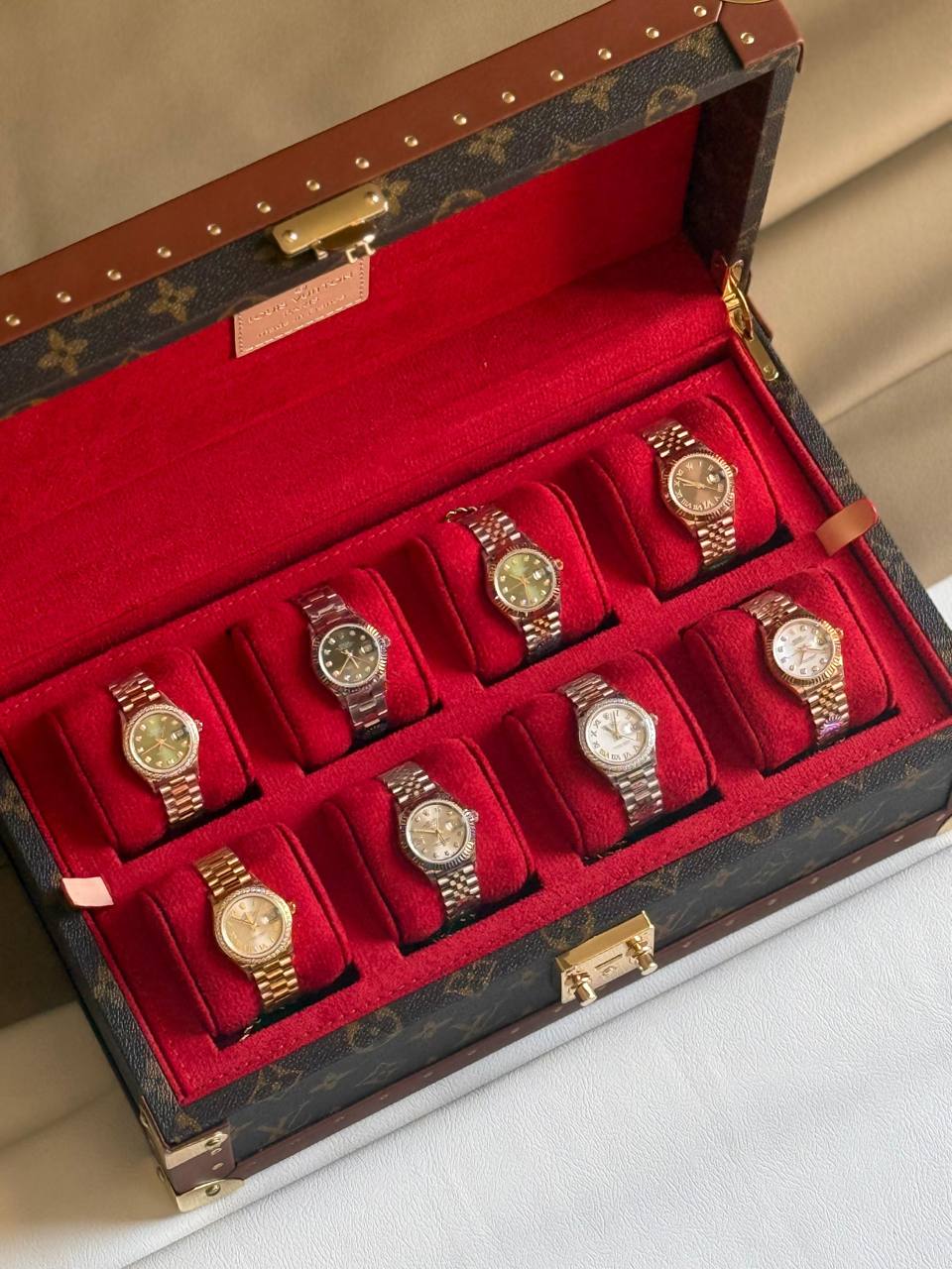 Rolex Lady Datejust 28 Jubilee Fluted Diamond Dial Watch